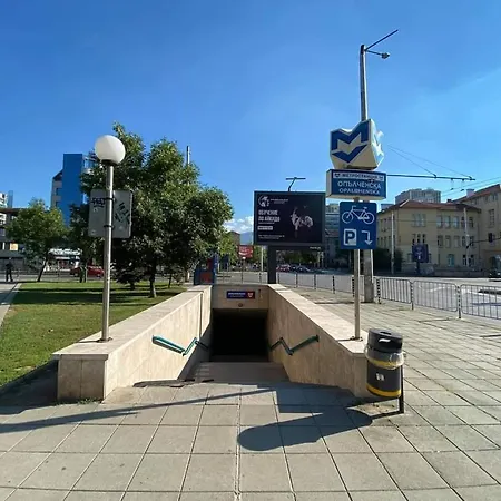 Maxim Center 1bdr Next To Subway Station And Mall Apartment