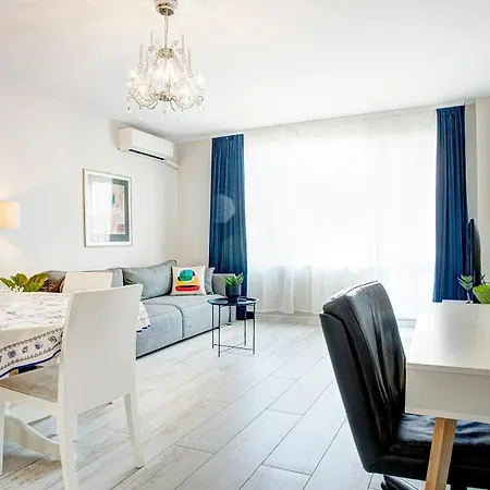 Maxim Center 1bdr Next To Subway Station And Mall Apartment Sofia